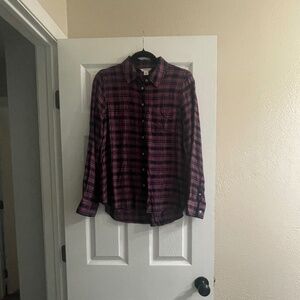 Caslon Plaid Button-Up Shirt – Size Small – Preloved